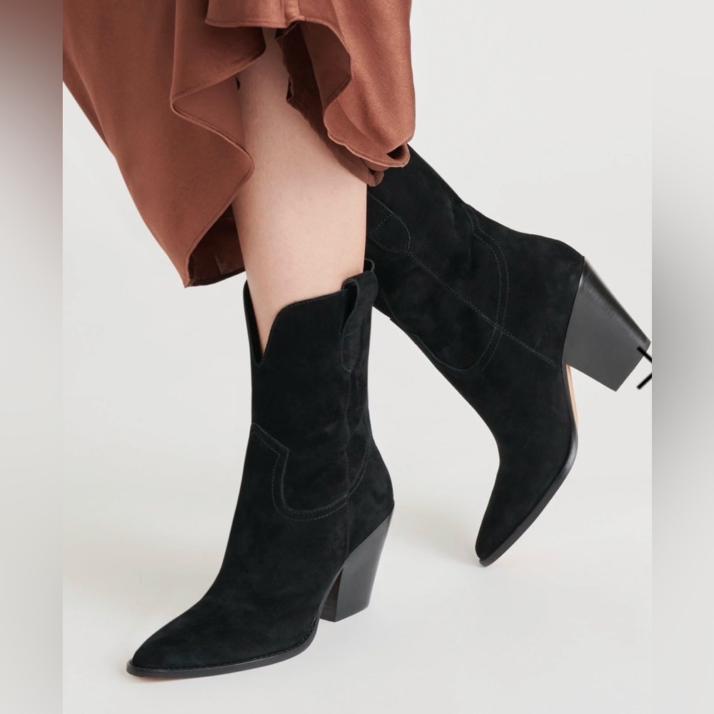 Dolce Vita Jessey Onyx Black Suede leather Western Ankle Boots NEW 9.5